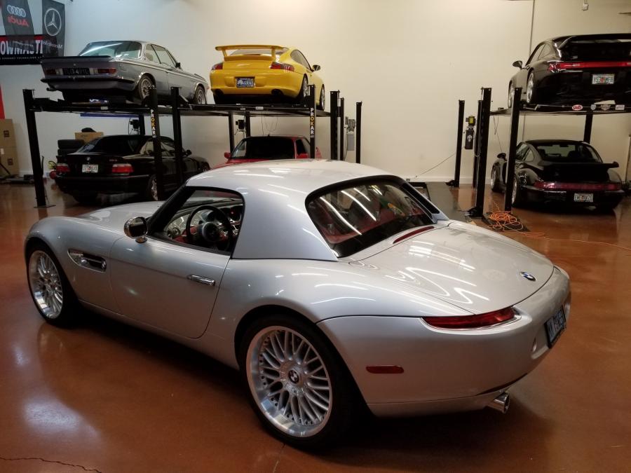 BMW Z8 (E52) 2001 года  (фото 29 из 98)